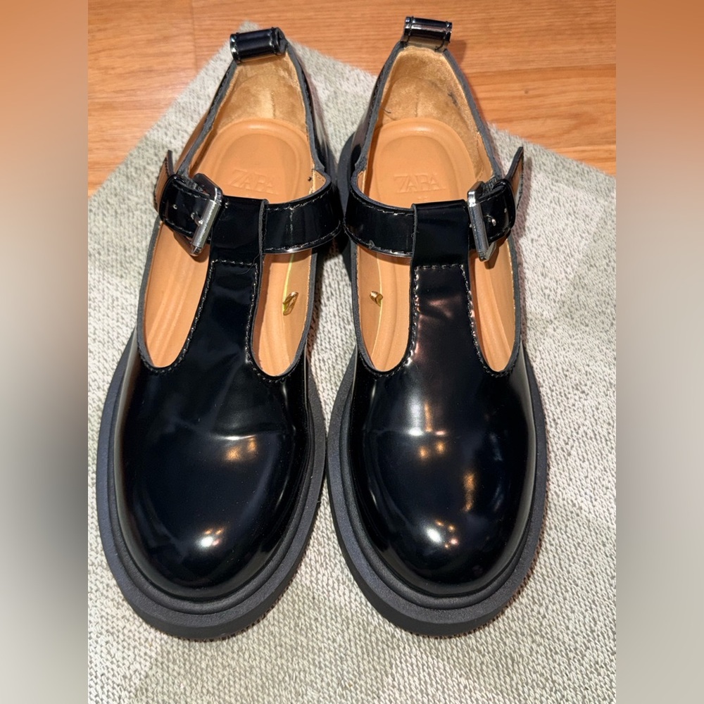 Zara Black Chunky Buckle Mary Jane’s